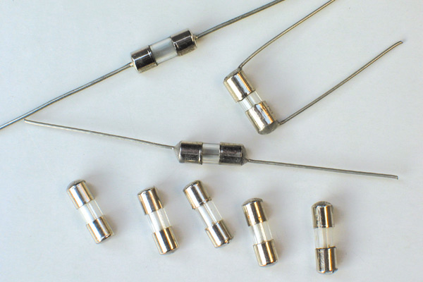 RF1-10 (RF2-10) external welding type ф3.6×10 glass fuse tube (quick blow type)